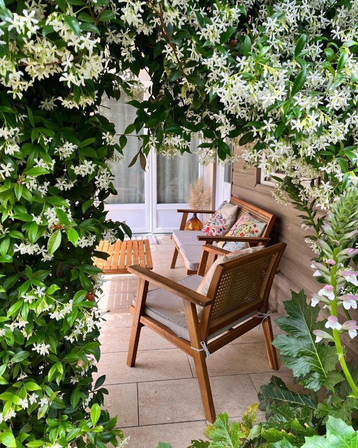 Les Suites d'Aliénor, Suite Mezzanine Pessac Esterno foto